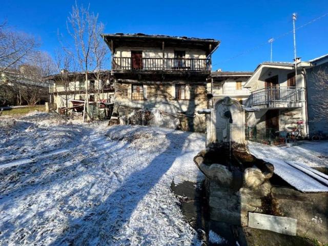 Villa Indipendente in vendita a Unione Montana Alpi Graie, Piemonte