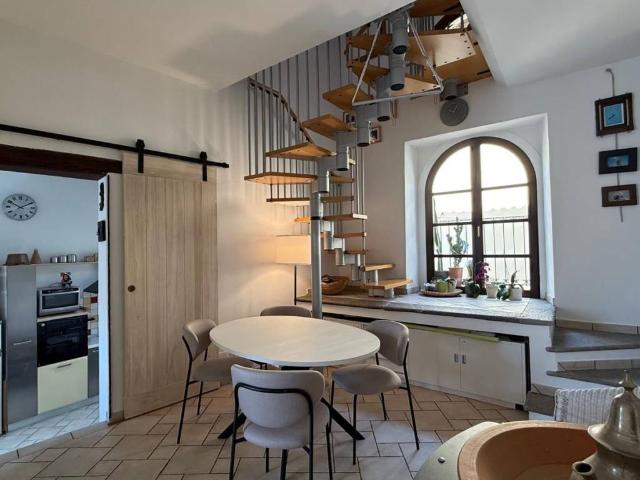 Villa Indipendente in vendita a Piemonte, Biella
