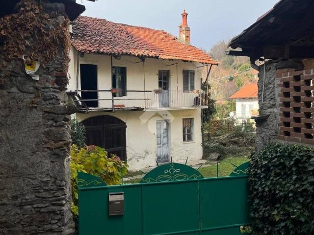 Villa Indipendente in vendita a Piemonte, Biella