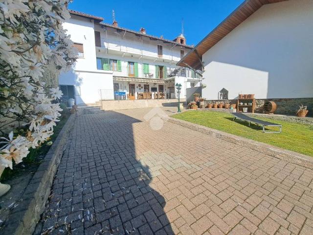 Villa Indipendente in vendita a Piemonte, Biella