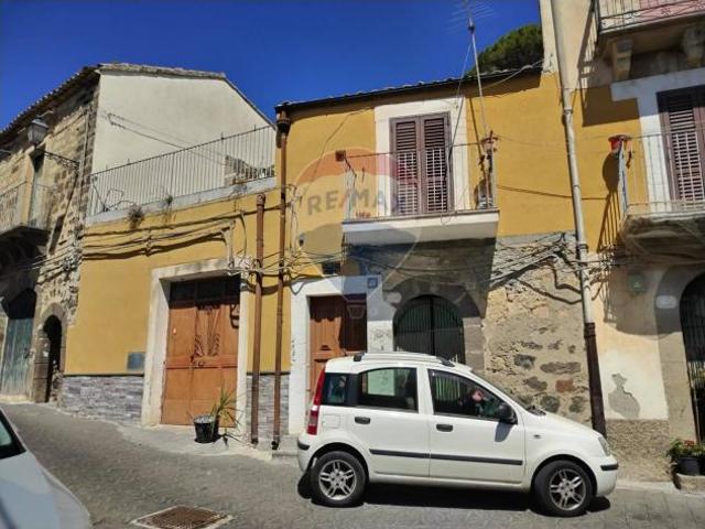 Villa Indipendente in vendita a Cunzirìa, Vizzini