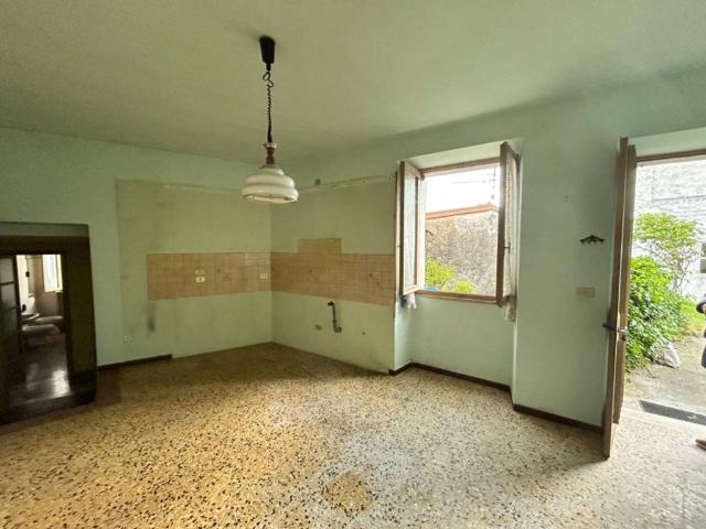 Villa Indipendente in vendita a Comunità montana della Valle Sabbia, Vobarno