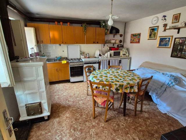 Villa Indipendente in vendita a Peaio, Veneto