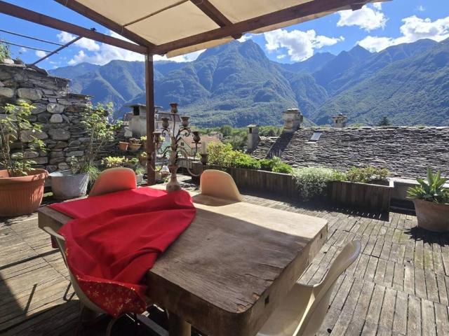 Villa Indipendente in vendita a Piemonte, Verbano-cusio-ossola