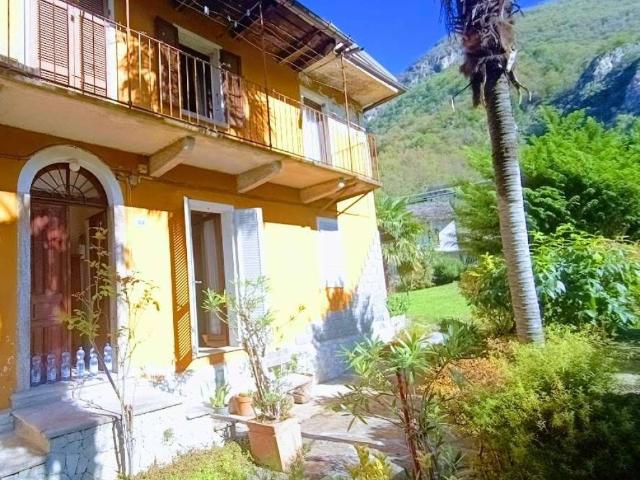 Villa Indipendente in vendita a Bannio Anzino, Piemonte