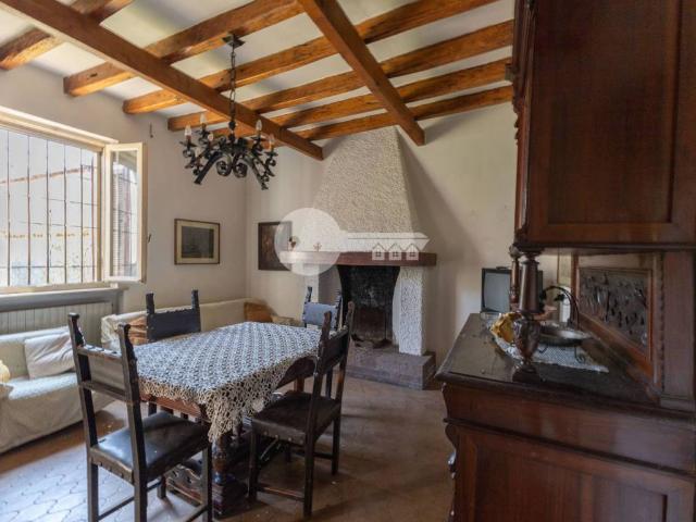 Villa Indipendente in vendita a Volongo, Lombardia