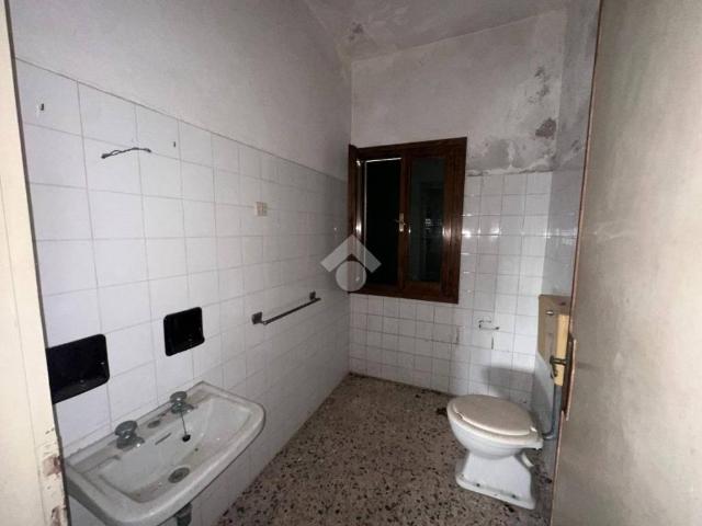 Villa Indipendente in vendita a Volpago Del Montello, Veneto