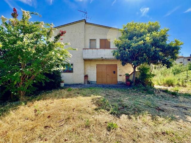 Villa Indipendente in vendita a Unione dei Comuni Circondario dell'Empolese Valdelsa, Volterra