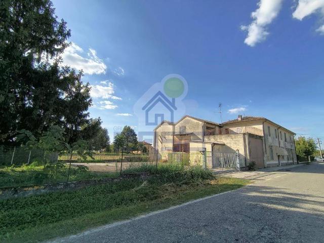 Villa Indipendente in vendita a Voltido, Cremona