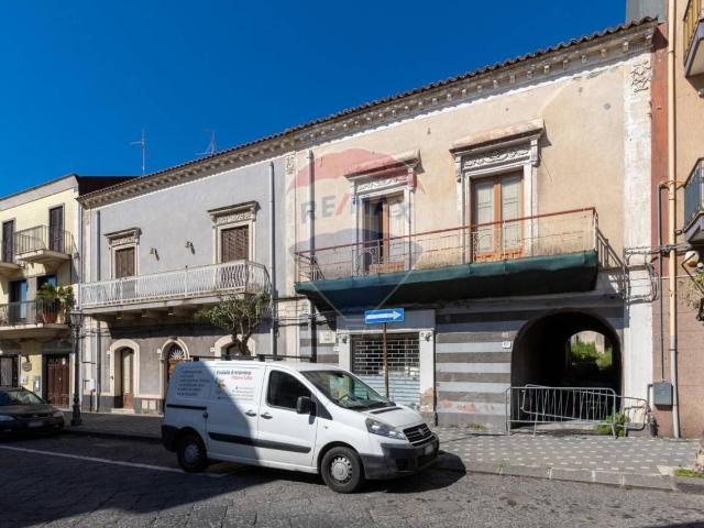 Villa Indipendente in vendita a Zafferana Etnea, Sicilia