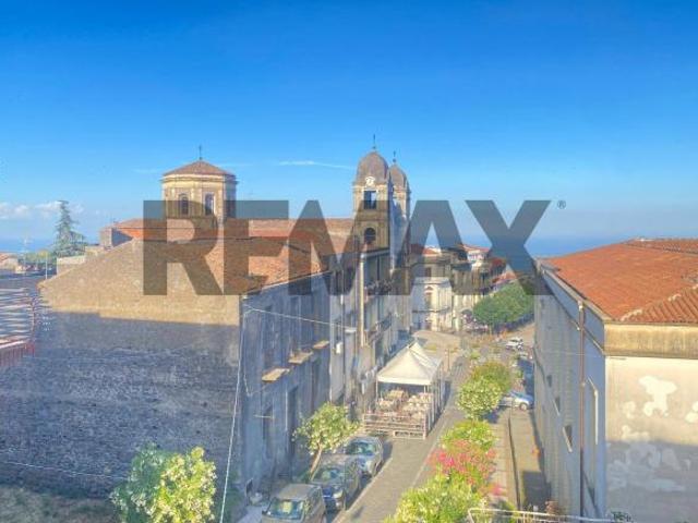 Villa Indipendente in vendita a Zafferana Etnea, Sicilia