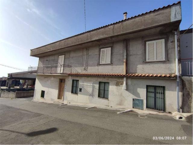 Villa Indipendente in vendita a Zafferana Etnea, Sicilia