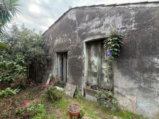 Villa Indipendente in vendita a Sarro, Zafferana Etnea