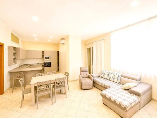 Villa Indipendente in vendita a Zafferana Etnea, Sicilia