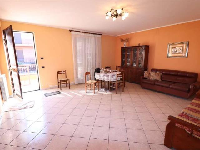Villa Indipendente in vendita a Ballo, Zafferana Etnea