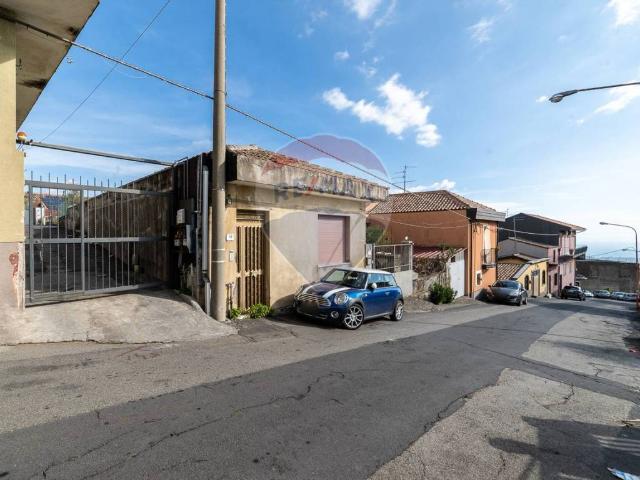 Villa Indipendente in vendita a Ballo, Zafferana Etnea