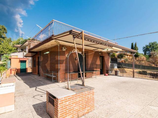 Villa Indipendente in vendita a Passopomo, Zafferana Etnea