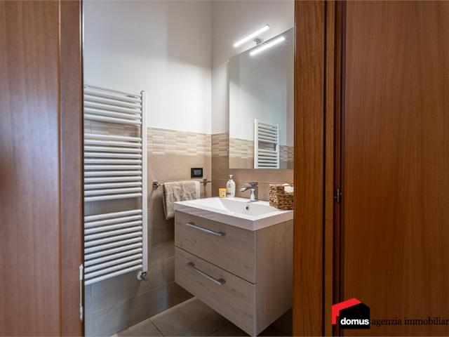 Villa Indipendente in vendita a Zanè, Veneto