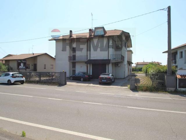 Villa Indipendente in vendita a Zanica, Lombardia
