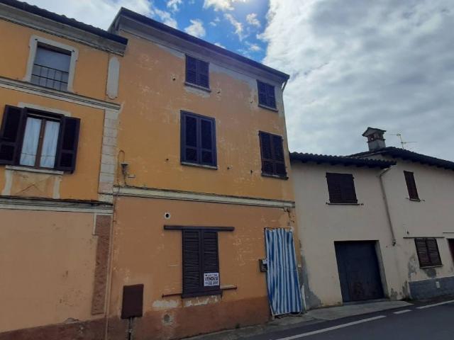 Villa Indipendente in vendita a Zerbo, Lombardia