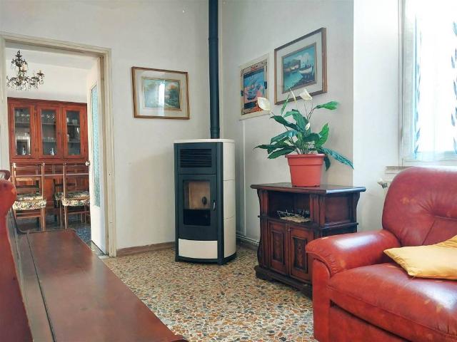 Villa Indipendente in vendita a Unione di comuni Montana Lunigiana, Zeri