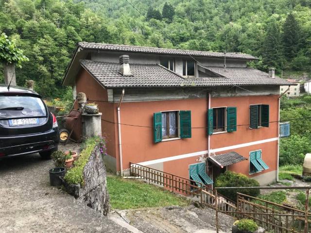 Villa Indipendente in vendita a Unione di comuni Montana Lunigiana, Zeri