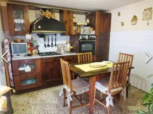 Villa Indipendente in vendita a Unione di comuni Montana Lunigiana, Zeri