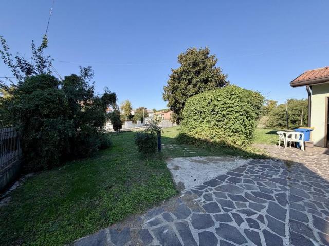Villa Indipendente in vendita a Pastrello, Zero Branco