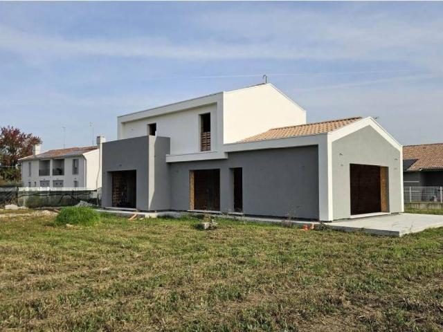 Villa Indipendente in vendita a Zero Branco, Veneto