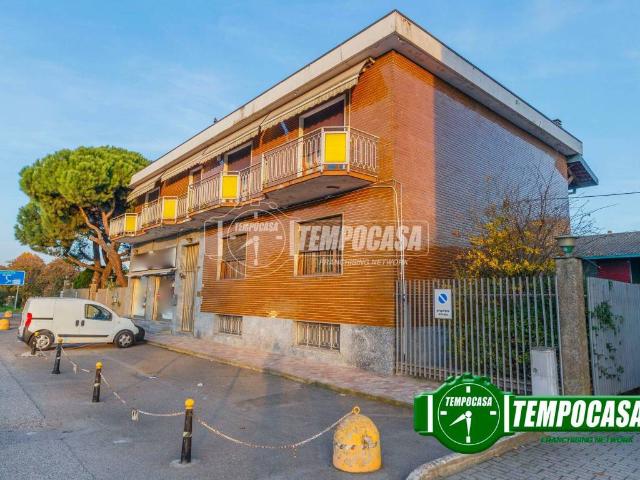 Villa Indipendente in vendita a Unione dei Comuni I Fontanili, Zibido San Giacomo
