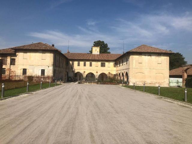Villa Indipendente in vendita a Unione dei Comuni I Fontanili, Zibido San Giacomo