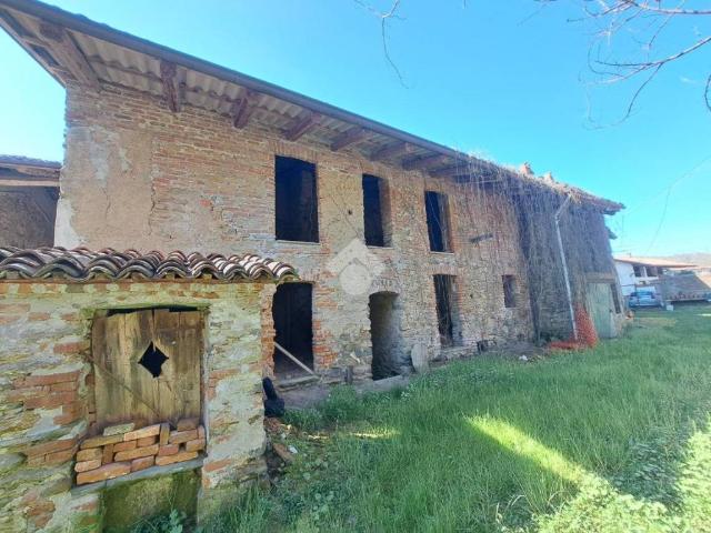 Villa Indipendente in vendita a Piemonte, Biella