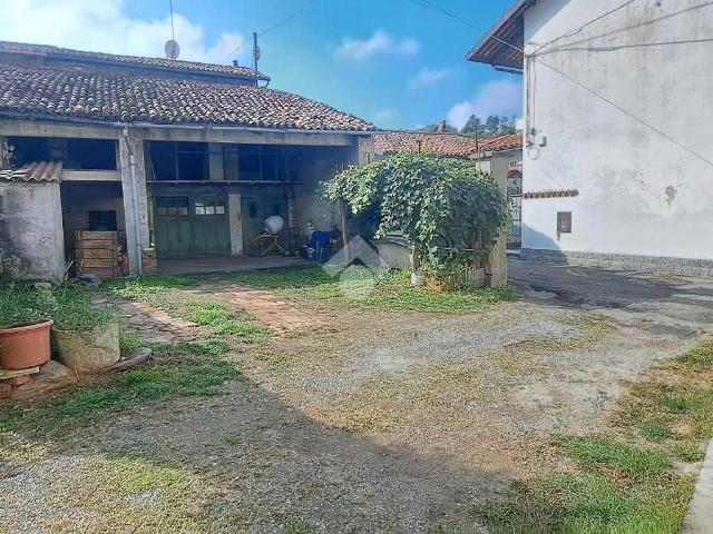 Villa Indipendente in vendita a Piemonte, Biella