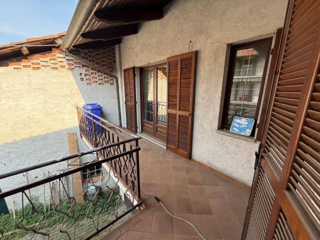 Villa Indipendente in vendita a Piemonte, Biella