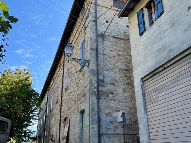 Villa Indipendente in vendita a Unione di comuni Terre di Castelli, Zocca