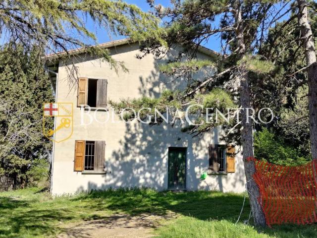 Villa Indipendente in vendita a Unione dei comuni Valli del Reno, Lavino e Samoggia, Zola Predosa