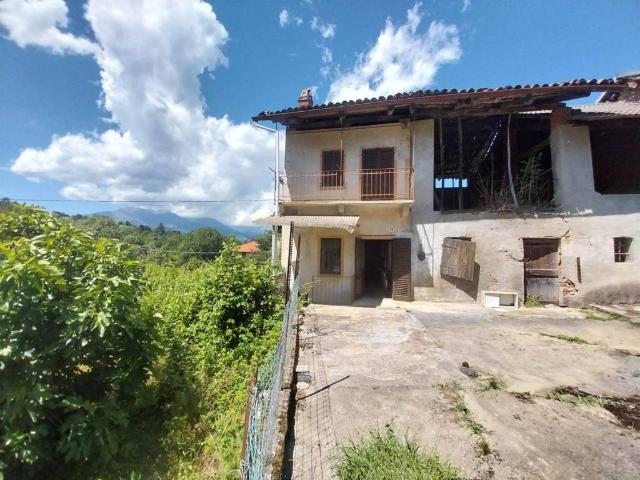 Villa Indipendente in vendita a Piemonte, Biella