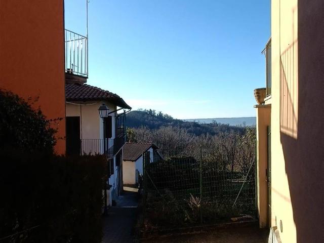Villa Indipendente in vendita a Piemonte, Biella