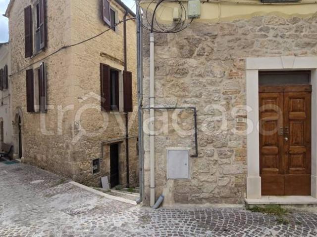 Villa Indipendente in vendita a Abbateggio, Abruzzo