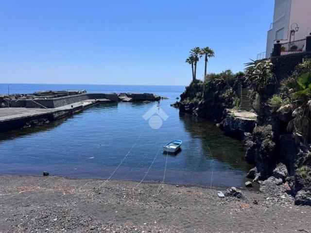 Villa Indipendente in vendita a Acireale, Sicilia