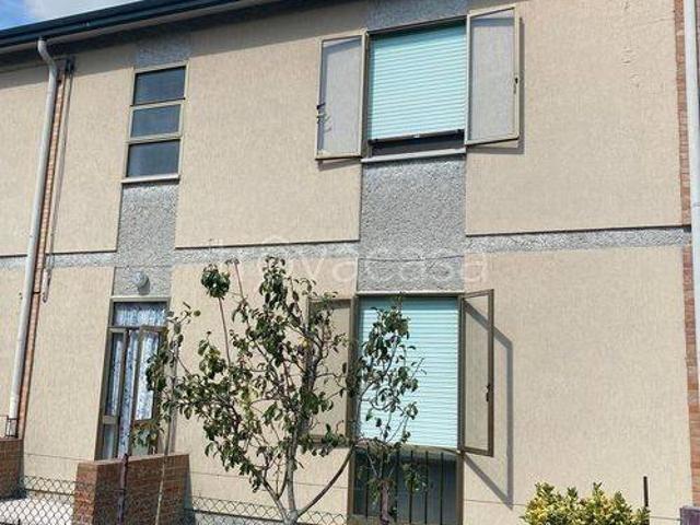 Villa Indipendente in vendita a Bottrighe, Adria