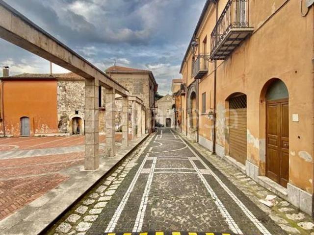 Villa Indipendente in vendita a Tavernola San Felice, Aiello del Sabato
