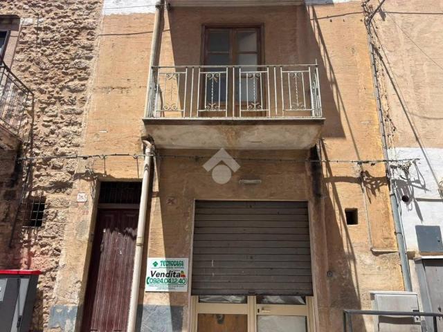 Villa Indipendente in vendita a Alcamo, Sicilia