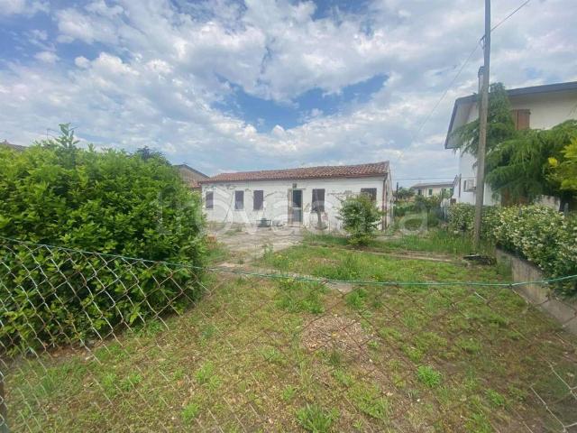 Villa Indipendente in vendita a Anguillara Veneta, Veneto