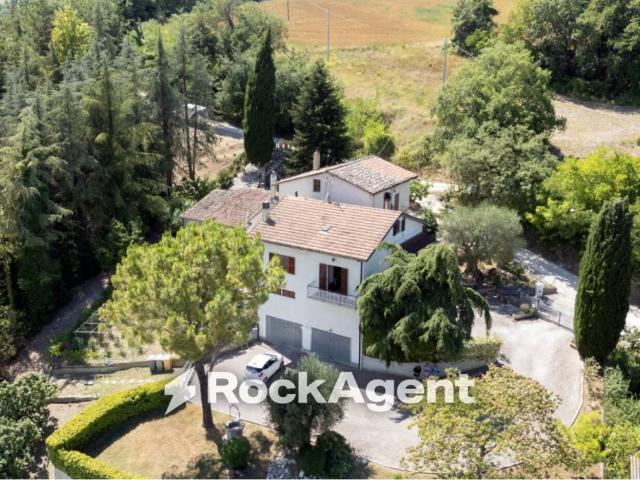 Villa Indipendente in vendita a Marche, Ancona