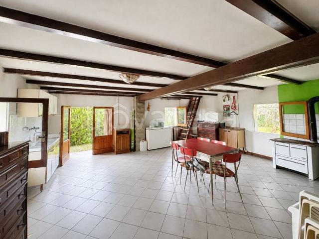 Villa Indipendente in vendita a Palazzo Del Pero, Toscana