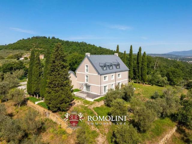 Villa Indipendente in vendita a Palazzo Del Pero, Toscana