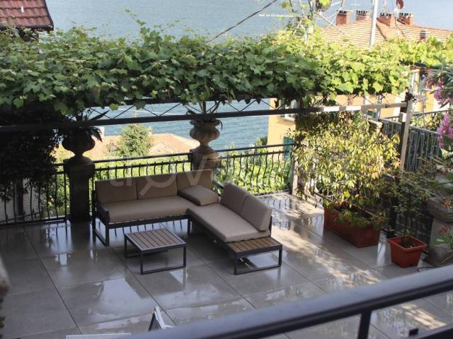 Villa Indipendente in vendita a Argegno, Lombardia