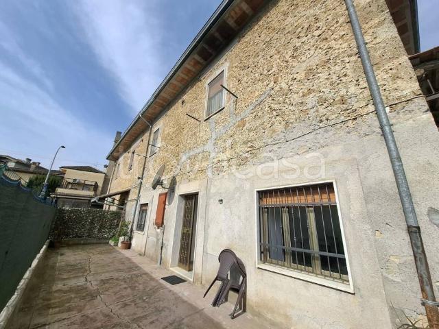 Villa Indipendente in vendita a Arpino, Lazio
