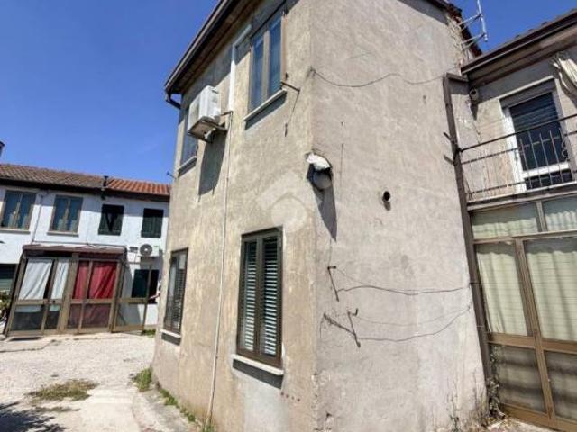 Villa Indipendente in vendita a Piove Di Sacco, Veneto